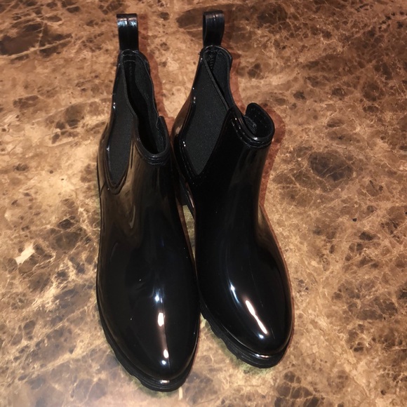 Low boot - Picture 2 of 4